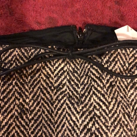 J. CREW wool skirt - Picture 4 of 8